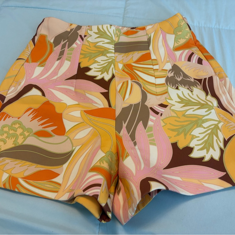 Zara Multicolor High Waist Women's Shorts